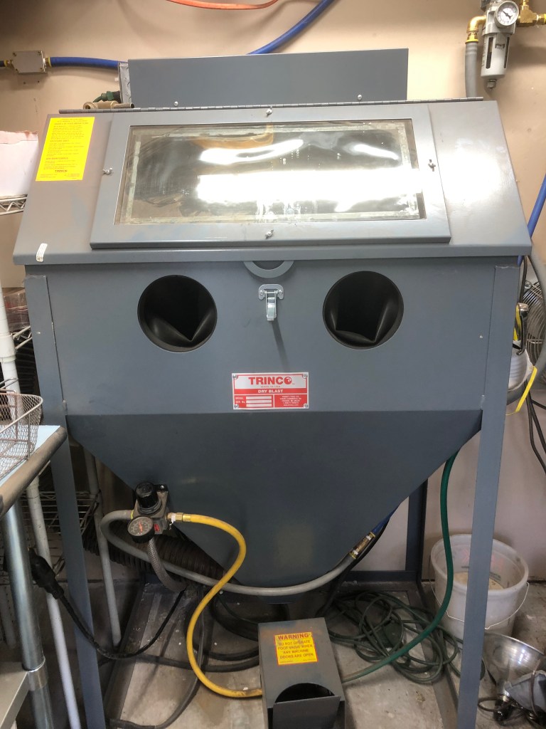 36" glass bead blaster